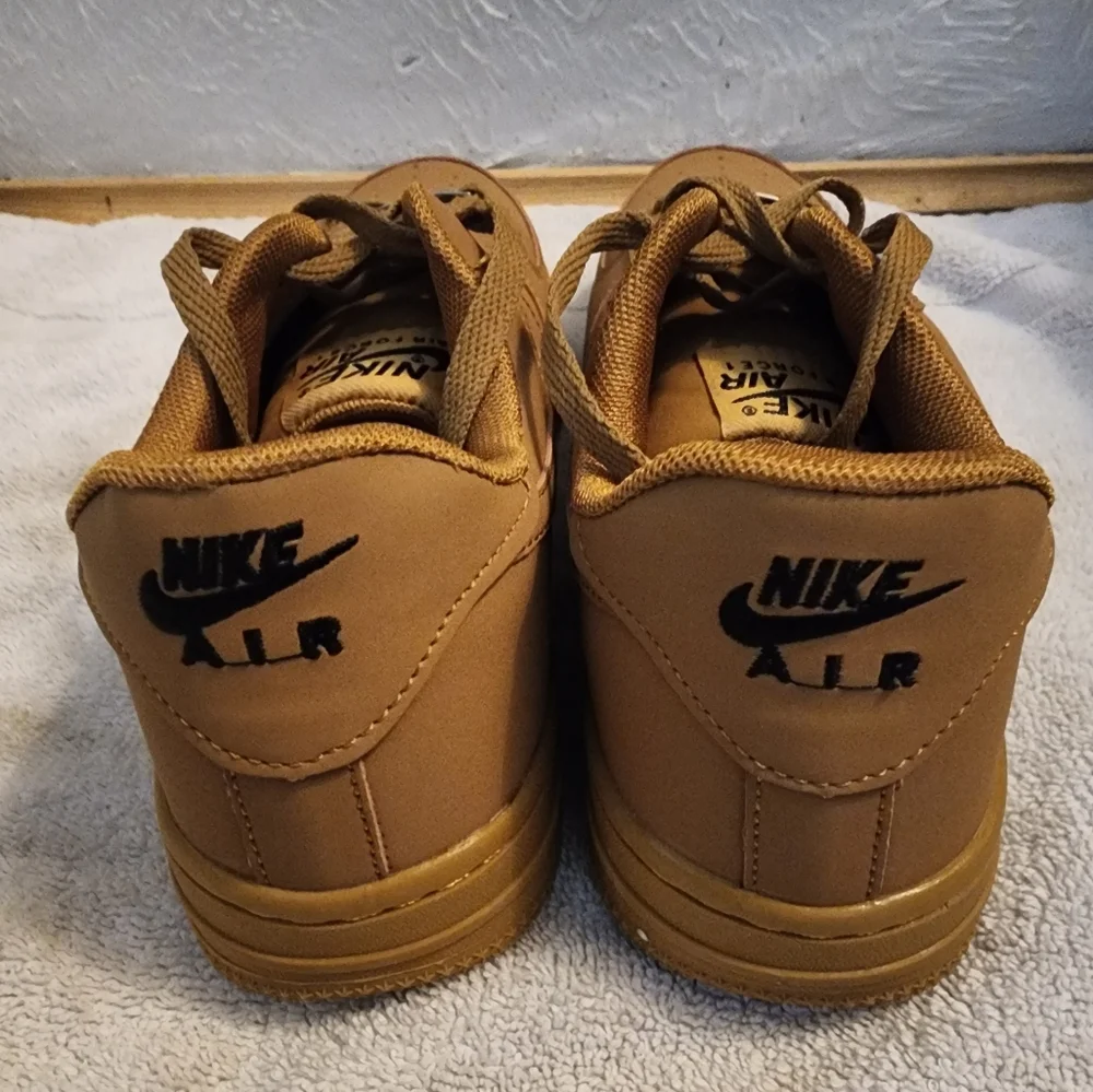 Mens Nike Air Force 1 size 6 - Picture 4 of 7
